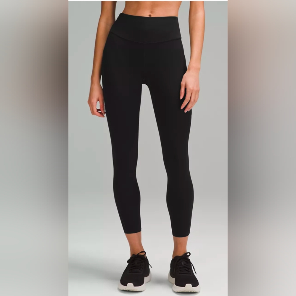 Fast and Free High-Rise Crop 25" Pockets, Size 6, Black *LIKE NEW*